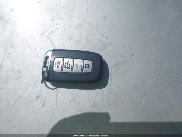 5NPEC4AB4EH947976 Hyundai theta ii