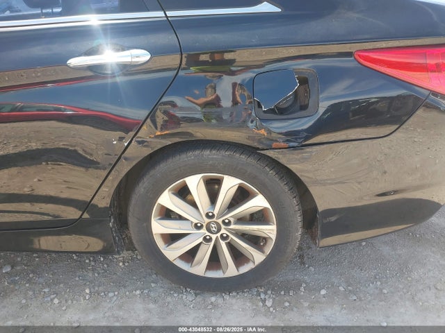 5NPEC4AB4EH947976 Hyundai theta ii