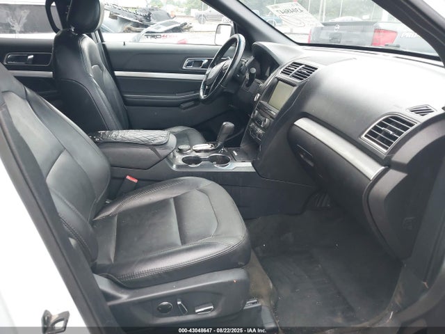 Ford 2016 2016 1FM5K8D85GGC97651 Image 5