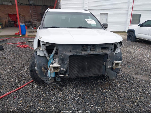 Ford 2016 2016 1FM5K8D85GGC97651 Image 6