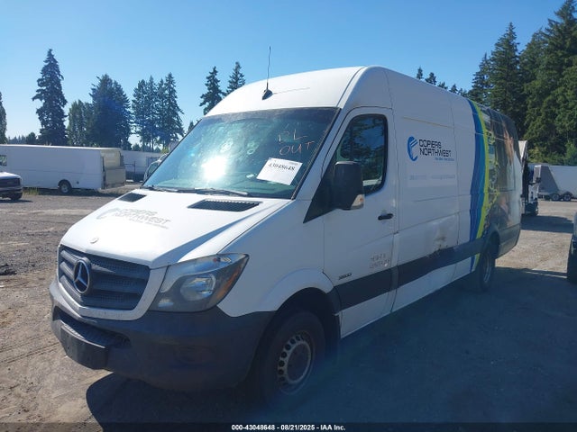 Mercedes-Benz Sprinter 2015 WD3PF4CC1FP144984 Image 2