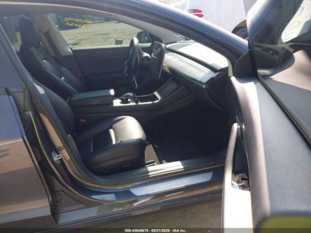2018 TESLA MODEL 3 5YJ3E1EB6JF066344 Photo 4