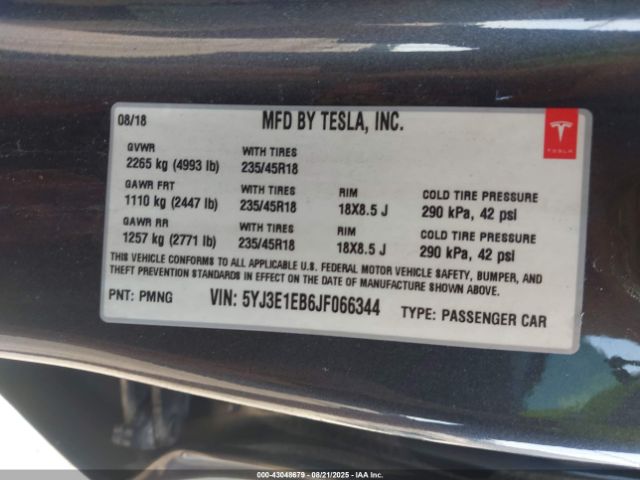 2018 TESLA MODEL 3 5YJ3E1EB6JF066344 Photo 8