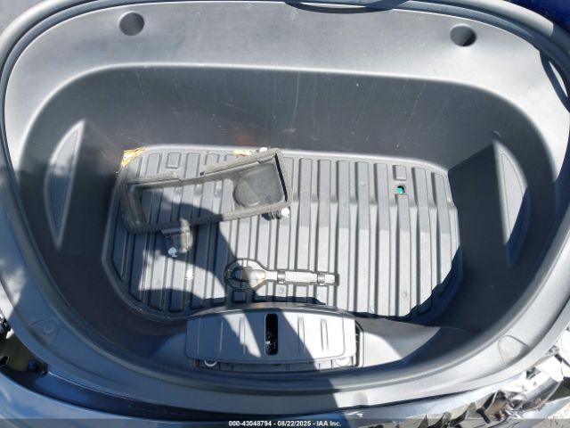 2023 TESLA MODEL 3 5YJ3E1EA8PF567641 Photo 9