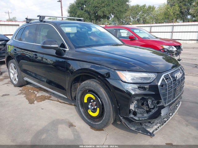 2021 AUDI Q5 WA1CAAFY2M2057625 Photo 0