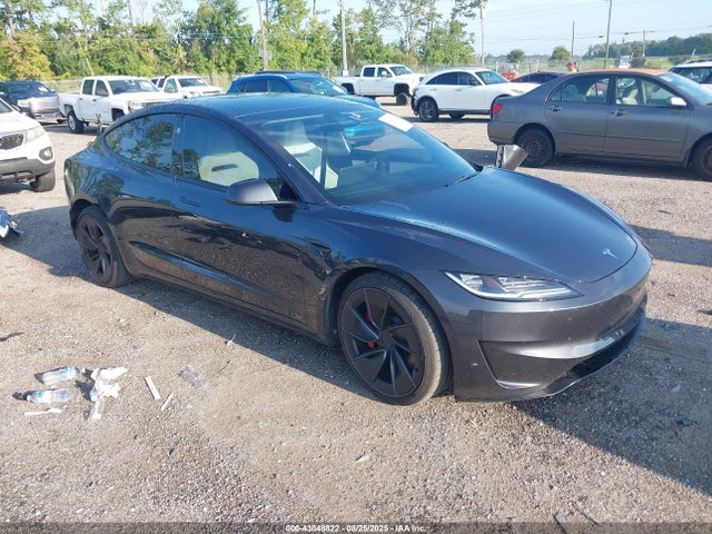 2024 TESLA MODEL 3 5YJ3E1ET4RF831605 Photo 0