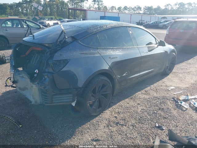 2024 TESLA MODEL 3 5YJ3E1ET4RF831605 Photo 3