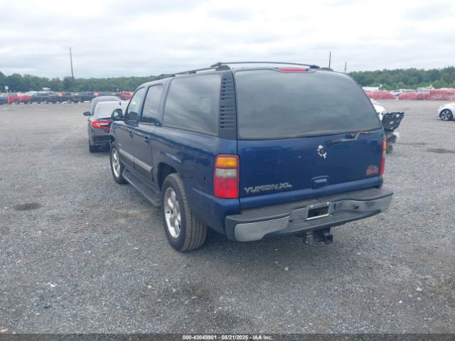2002 GMC YUKON XL 1500 1GKFK16Z22J310846 Photo 2