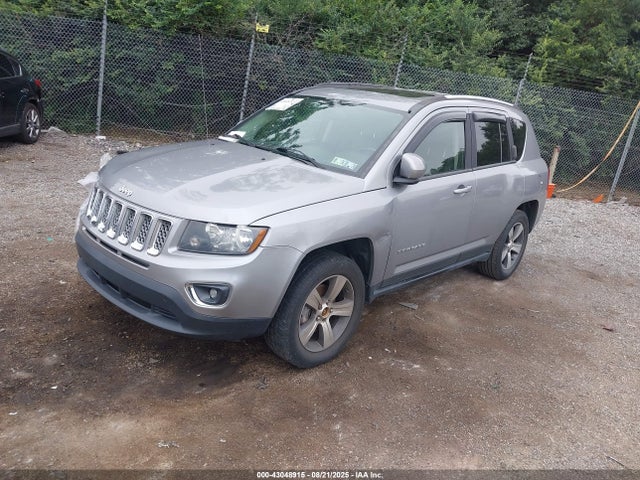 1C4NJDEB2GD651153 Jeep 2016