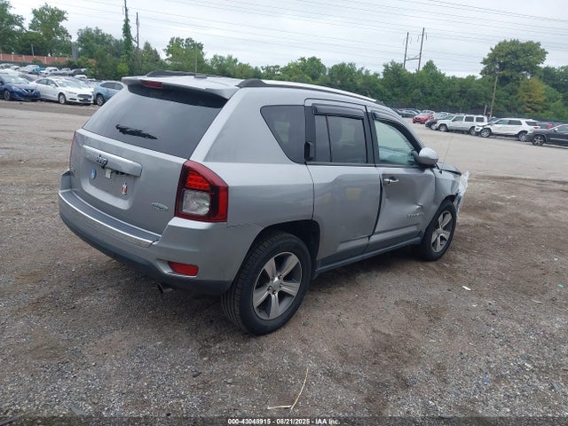 1C4NJDEB2GD651153 Jeep 2016