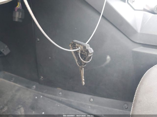 2018 POLARIS SLINGSHOT 57XAAPFA4J8127922 Photo 10