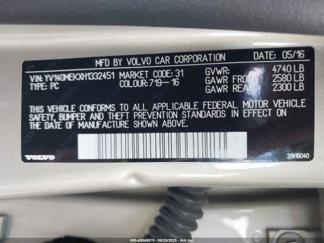 2017 VOLVO V60 YV140MEKXH1332451 Photo 8