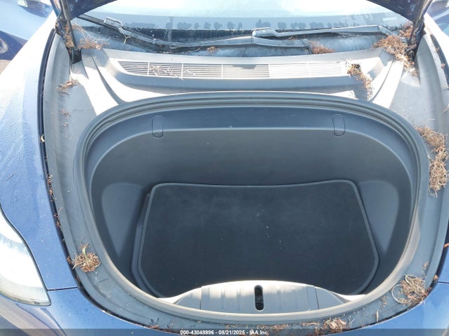 2018 TESLA MODEL 3 5YJ3E1EA3JF160477 Photo 9