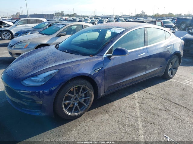 2018 TESLA MODEL 3 5YJ3E1EA3JF160477 Photo 1