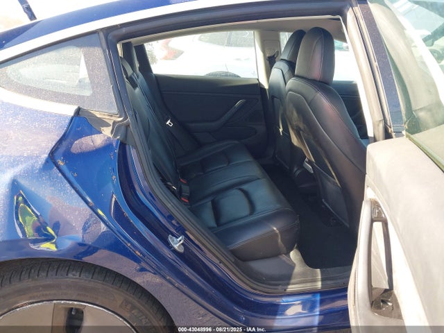 2018 TESLA MODEL 3 5YJ3E1EA3JF160477 Photo 7