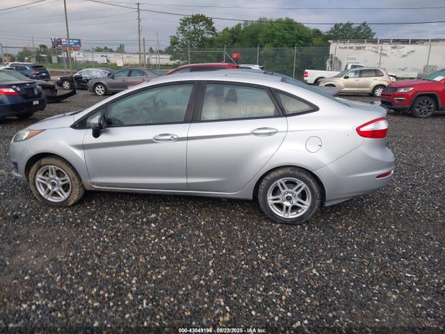 Ford Fiesta 2019 3FADP4BJ4KM100943 Image 14