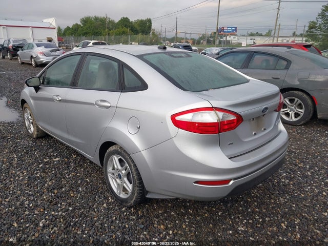 Ford Fiesta 2019 3FADP4BJ4KM100943 Image 3
