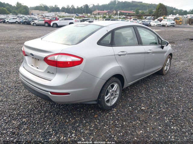 Ford Fiesta 2019 3FADP4BJ4KM100943 Image 4