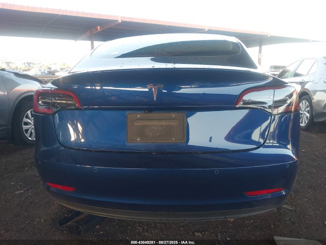 5YJ3E1EA1KF428475 Tesla MODEL 3