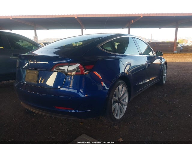 2019 TESLA MODEL 3 5YJ3E1EA1KF428475 Photo 3