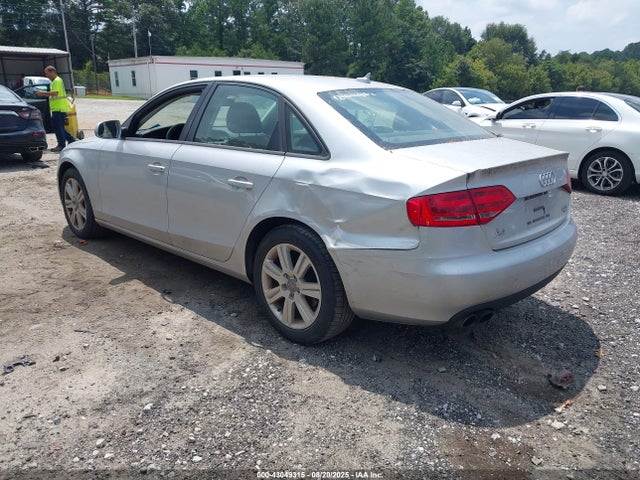 2011 AUDI A4 WAUBFAFLXBN019981 Photo 2