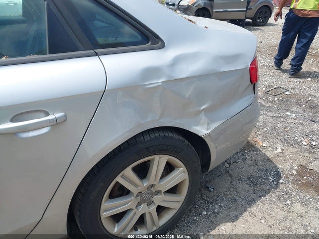 2011 AUDI A4 WAUBFAFLXBN019981 Photo 5