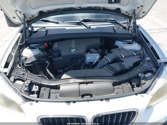 WBAVM1C59FVZ94454 BMW X1