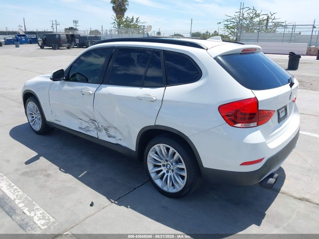 WBAVM1C59FVZ94454 BMW X1