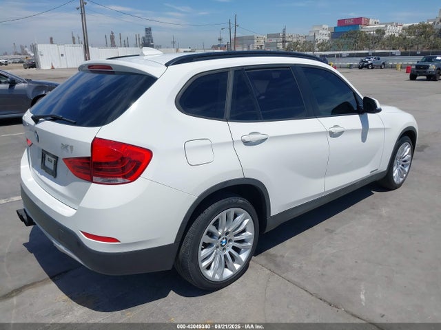 WBAVM1C59FVZ94454 BMW X1