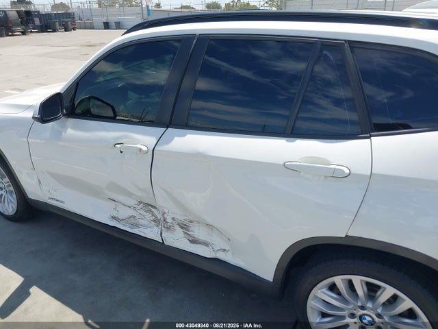 WBAVM1C59FVZ94454 BMW X1