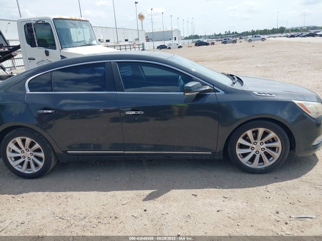 1G4GB5G34EF111088 Buick lfx