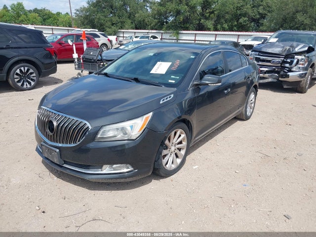 1G4GB5G34EF111088 Buick lfx