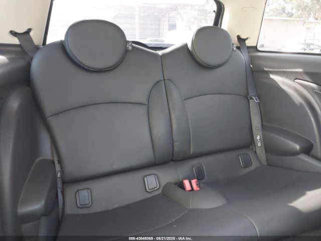 2011 MINI COOPER WMWSU3C5XBT098779 Photo 7