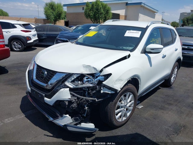 Nissan 2019 2019 KNMAT2MT2KP543498 Image 2