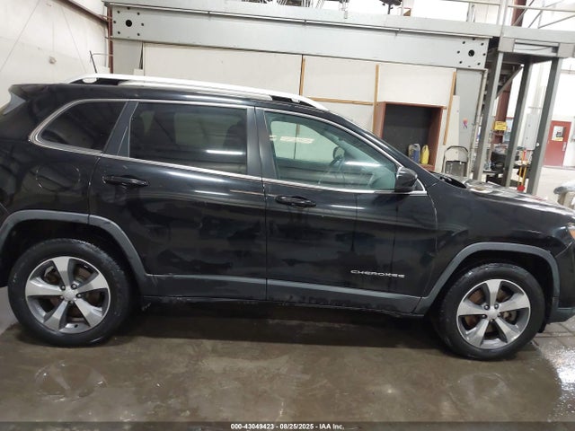 1C4PJMDX1KD282106 Jeep Cherokee