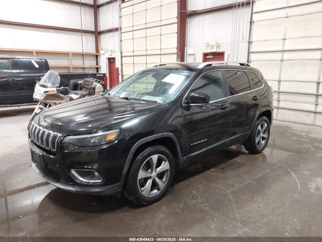 1C4PJMDX1KD282106 Jeep Cherokee