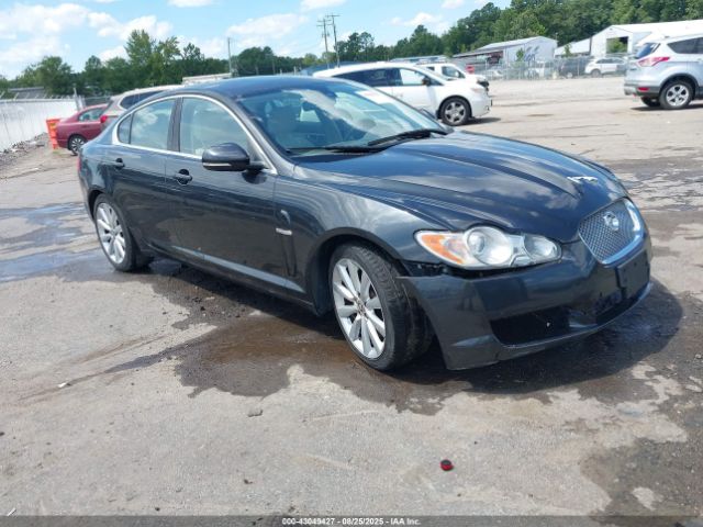 2011 JAGUAR XF SAJWA0GBXBLR94528 Photo 0