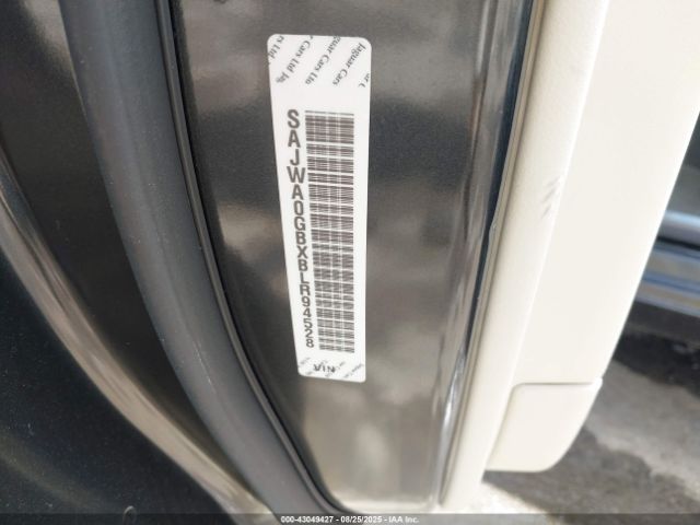 2011 JAGUAR XF SAJWA0GBXBLR94528 Photo 8