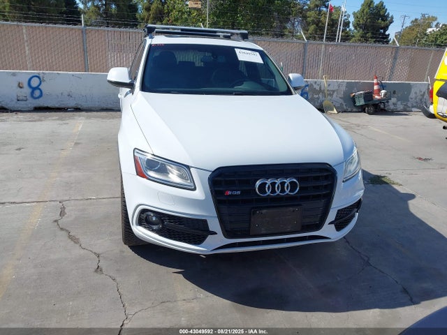 WA1CGAFP3FA046437 Audi SQ5