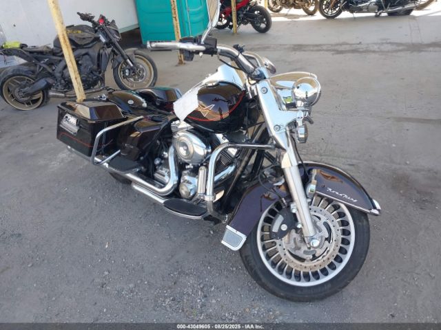 2011 HARLEY-DAVIDSON FLHR 1HD1FB411BB618516