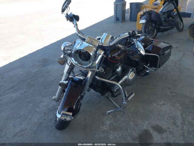 2011 HARLEY-DAVIDSON FLHR 1HD1FB411BB618516 Photo 1