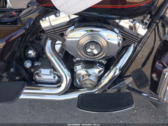 2011 HARLEY-DAVIDSON FLHR 1HD1FB411BB618516 Photo 7