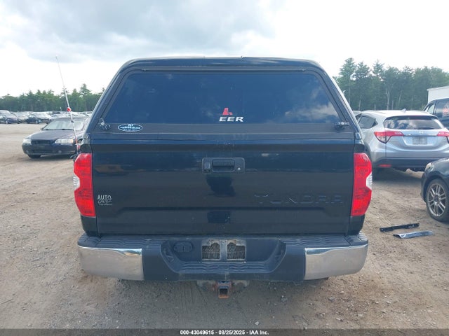 5TFUY5F18FX428454 Toyota Tundra Sr5 5.7l V8