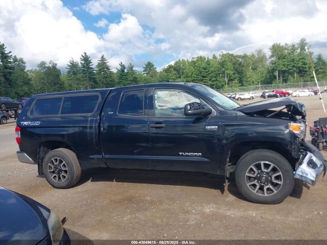 5TFUY5F18FX428454 Toyota Tundra Sr5 5.7l V8
