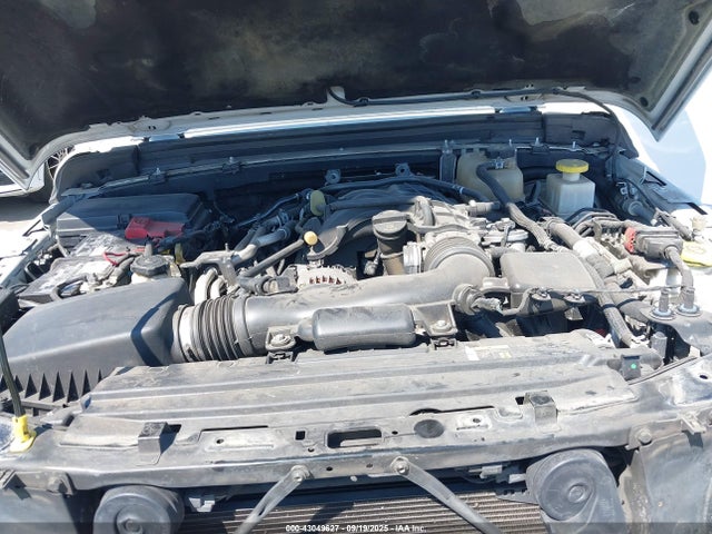 1C6JJTBG3LL118230 Jeep 2020