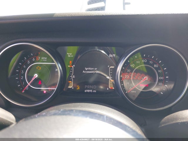 1C6JJTBG3LL118230 Jeep 2020