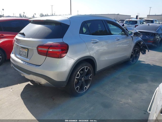 WDCTG4EB0KU004159 Mercedes-Benz m270