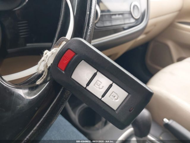 2016 MITSUBISHI OUTLANDER JA4AD3A39GZ019939 Photo 10