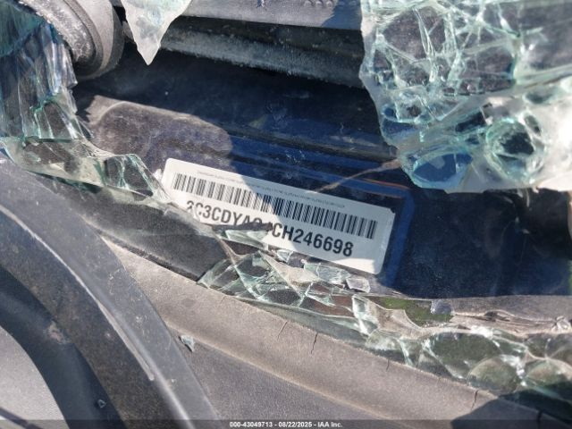 2012 DODGE CHALLENGER 2C3CDYAG1CH246698 Photo 8