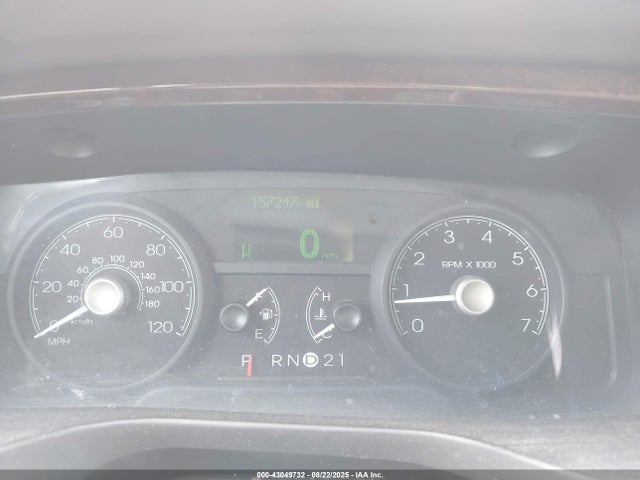 2009 LINCOLN TOWN CAR 2LNHM82V39X636940 Photo 6